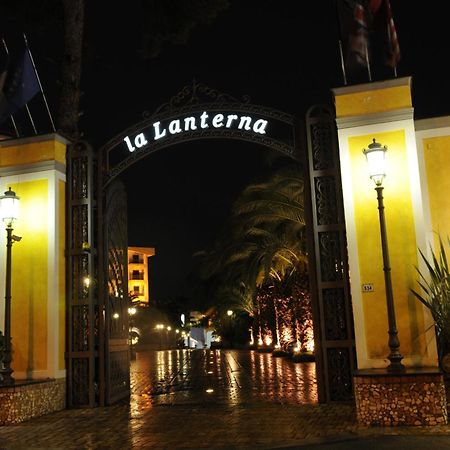 Hotel Ristorante La Lanterna Calvizzano Exterior foto